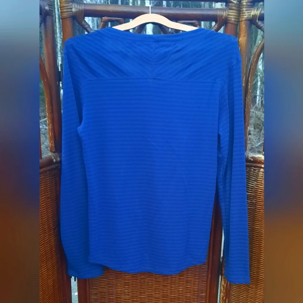 Woman's Long sleeve Exofficio Shirt - Picture 5 of 5